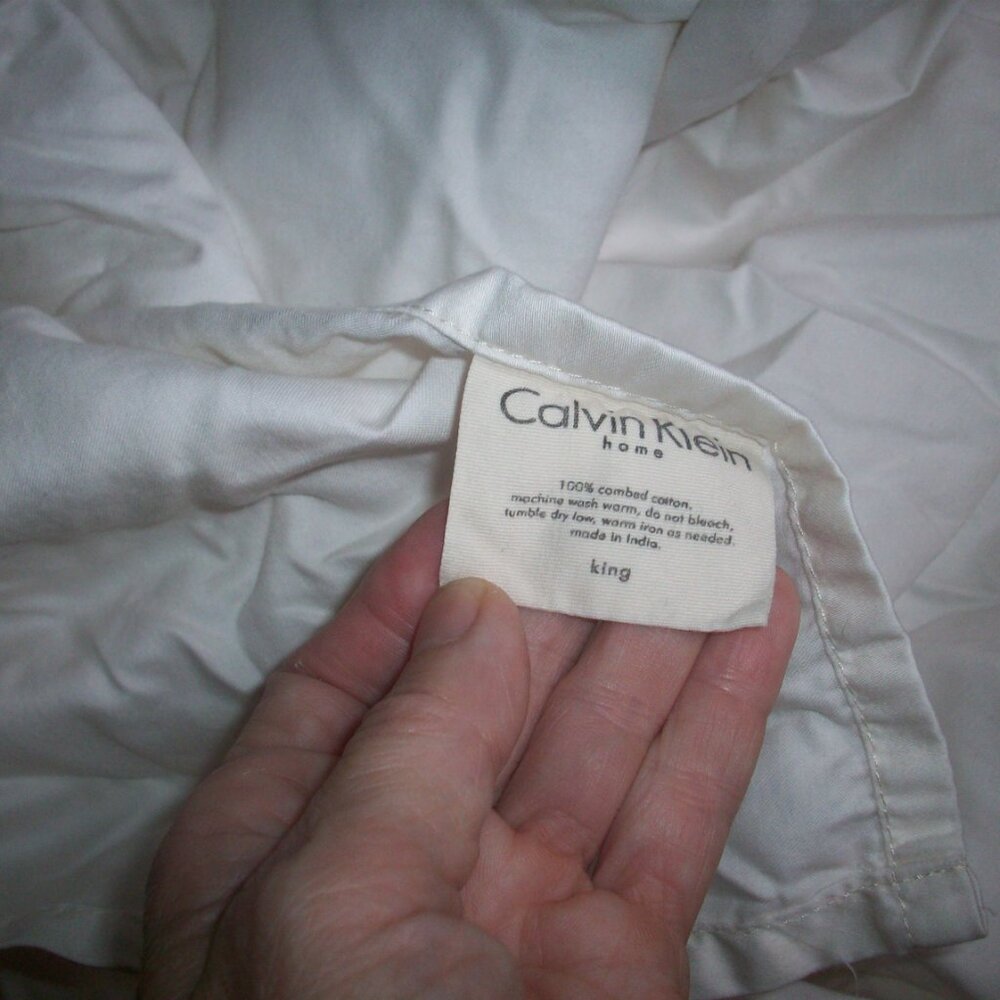 Calvin Klein Home King Flat Top Sheet 100% Cotton, Made in India, r/n 33699 - Picture 2 of 12